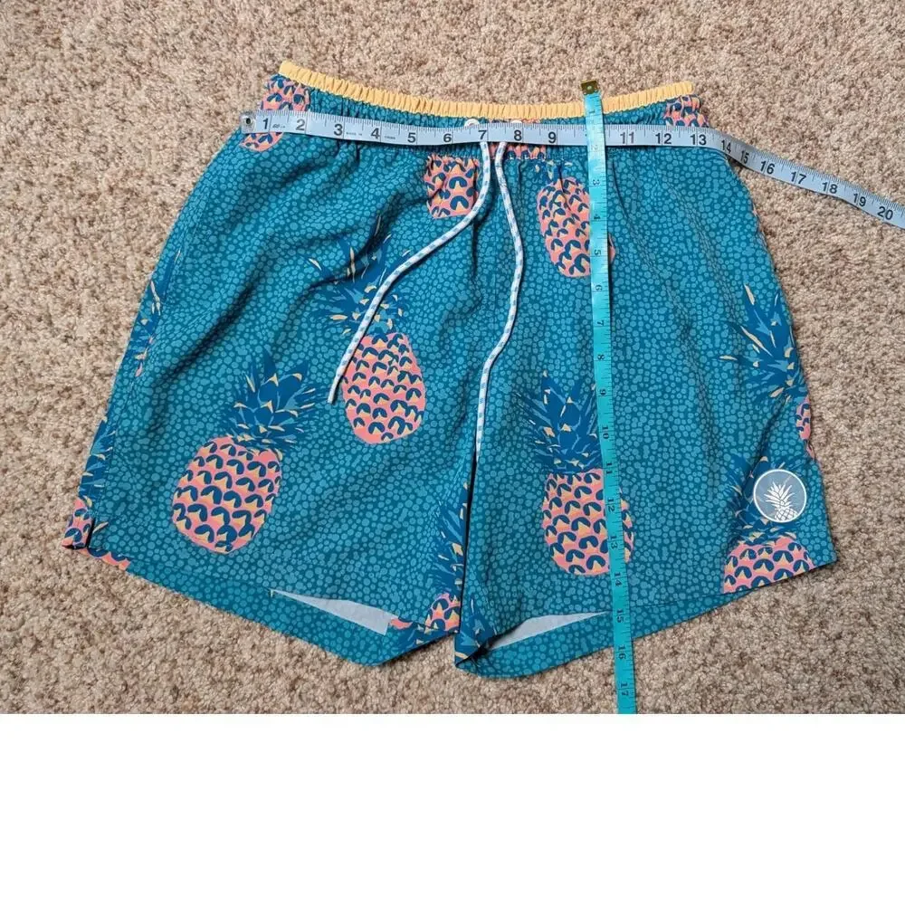 Chubbies Classic shorts/swim trunks, Small, 5.5